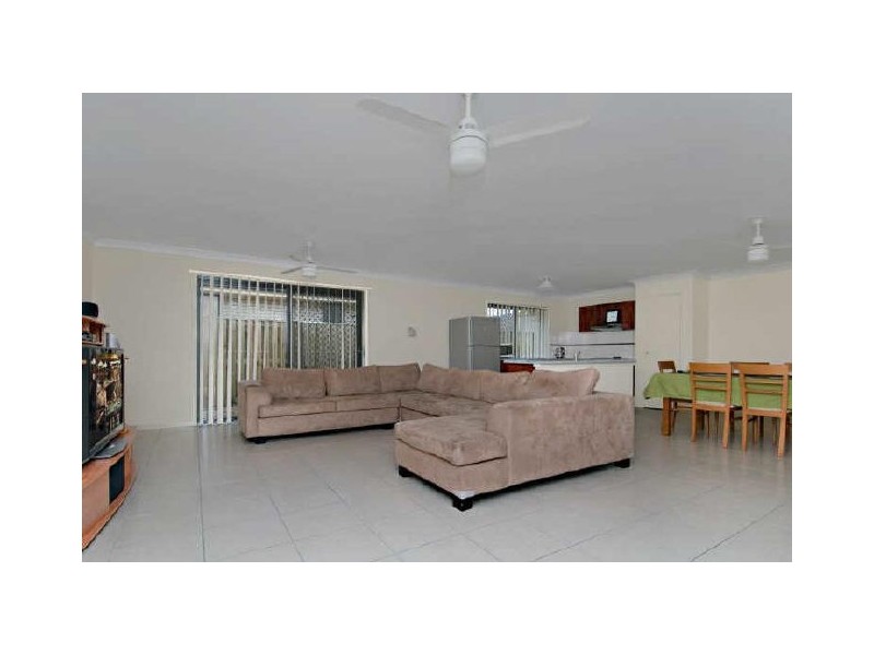 39 Alicia Circuit, Little Mountain QLD 4551