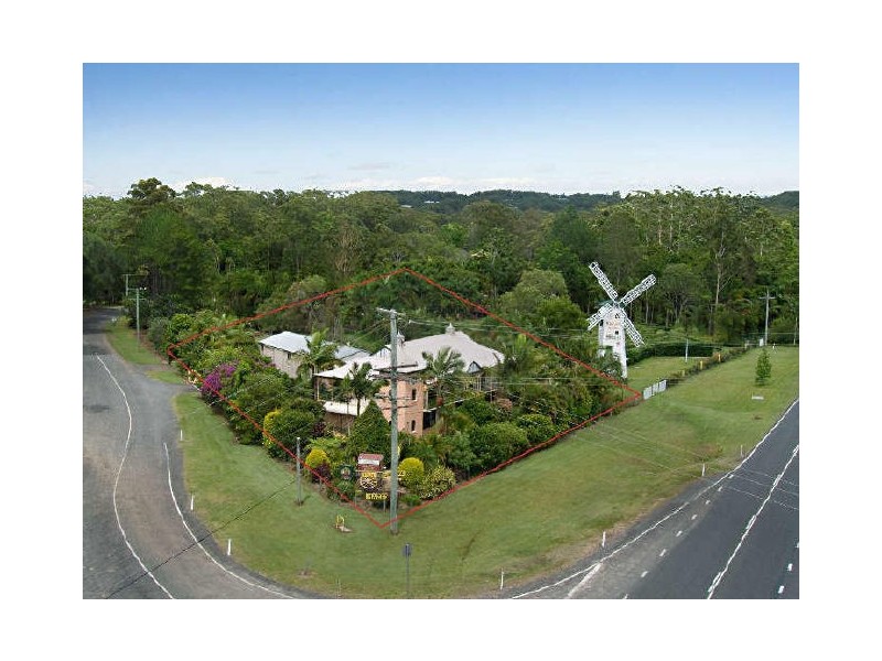 1 Main Creek Road, Tanawha QLD 4556