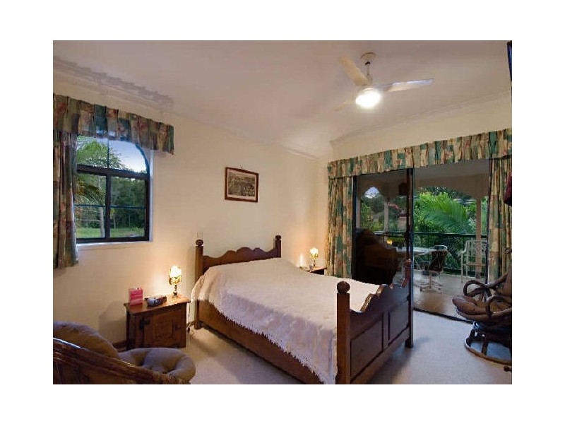 1 Main Creek Road, Tanawha QLD 4556