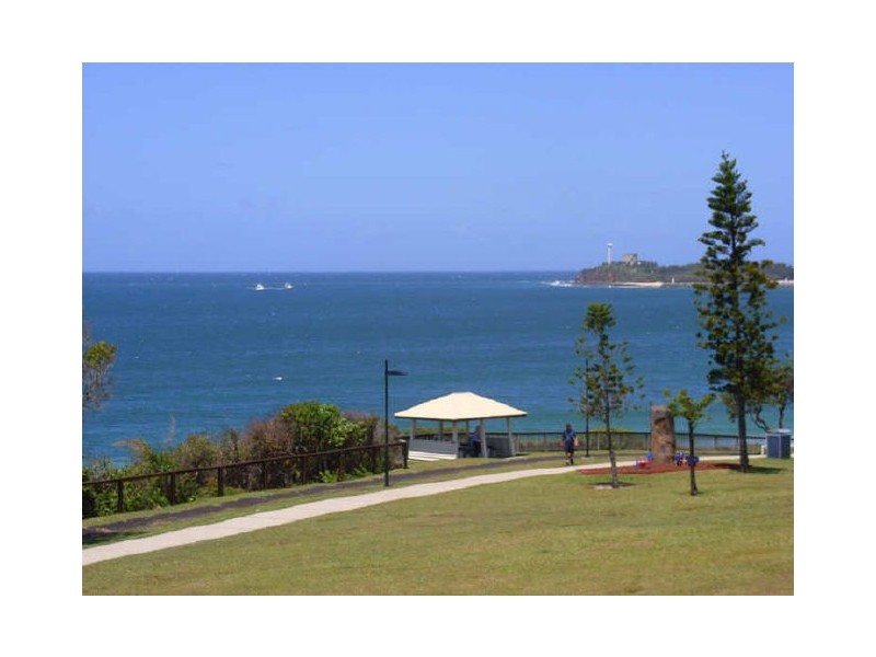 Unit 8/278 Alexandra Parade, Alexandra Headland QLD 4572