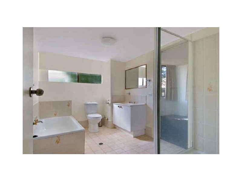 Unit 2/143 Bundilla Boulevard, Mountain Creek QLD 4557