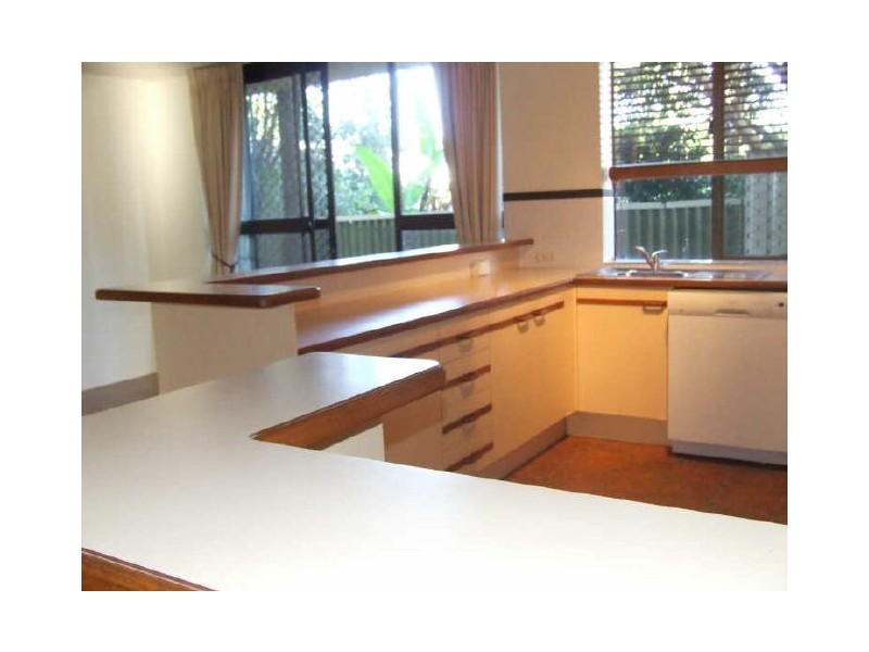 Unit 2/143 Bundilla Boulevard, Mountain Creek QLD 4557