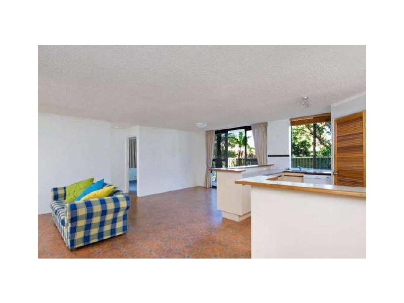 Unit 2/143 Bundilla Boulevard, Mountain Creek QLD 4557