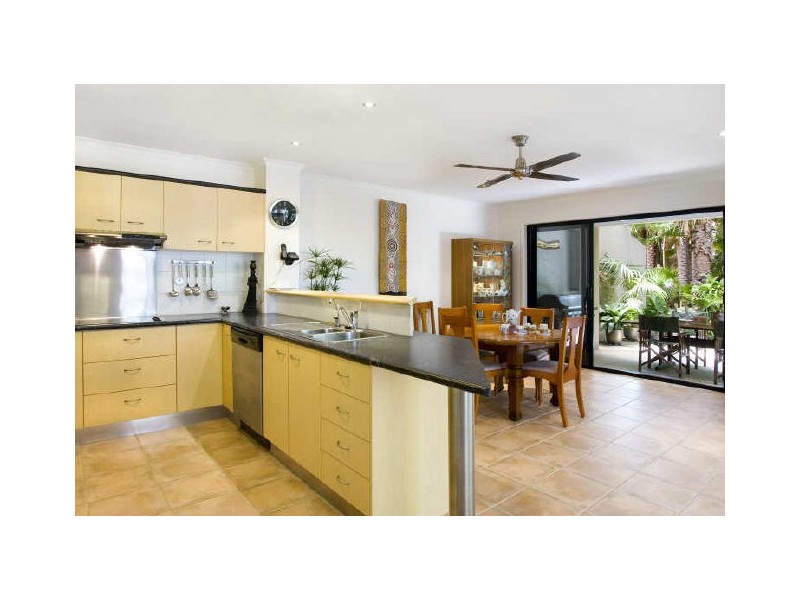 64/1 Poinsettia Court, Mooloolaba QLD 4557
