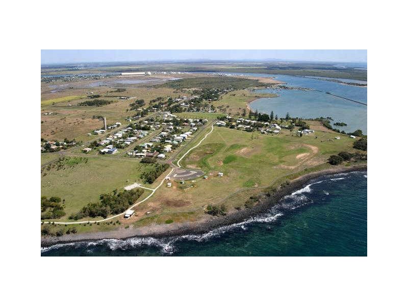 1 Herman Road, Burnett Heads QLD 4670