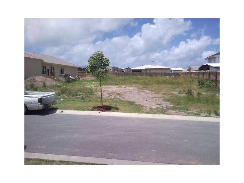 23 Rapanea Street, Meridan Plains QLD 4551
