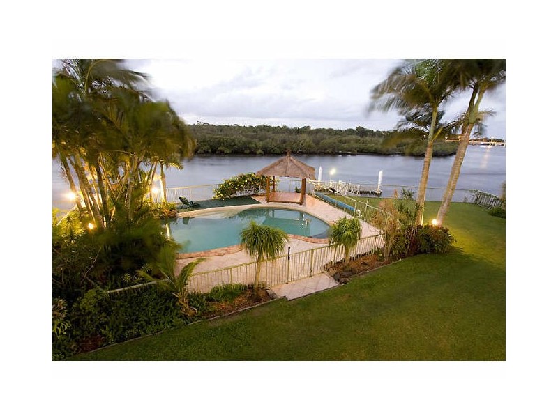19 Paraka Ct, Mountain Creek QLD 4557