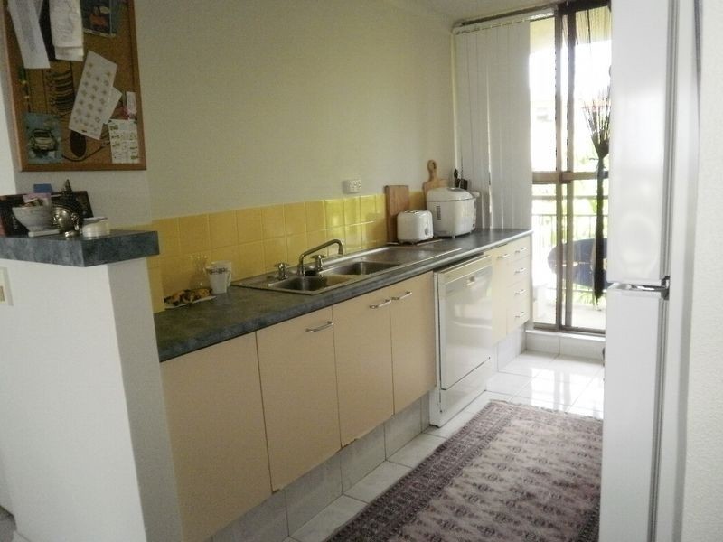 11/18 Camfield St, Alexandra Headland QLD 4572