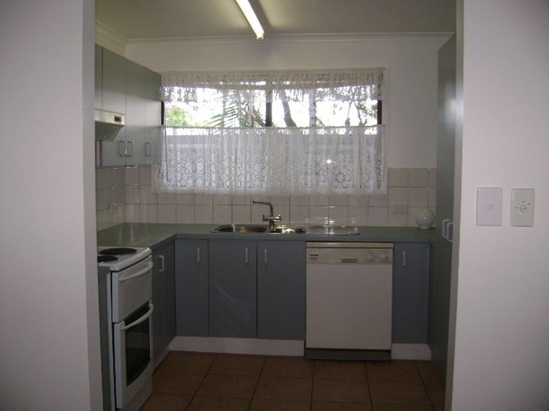 9 Jacaranda Drive, Mooloolaba QLD 4557