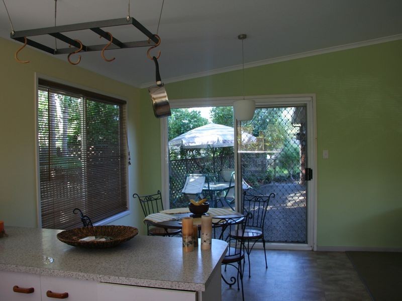 10 Sharon Crescent, Mountain Creek QLD 4557