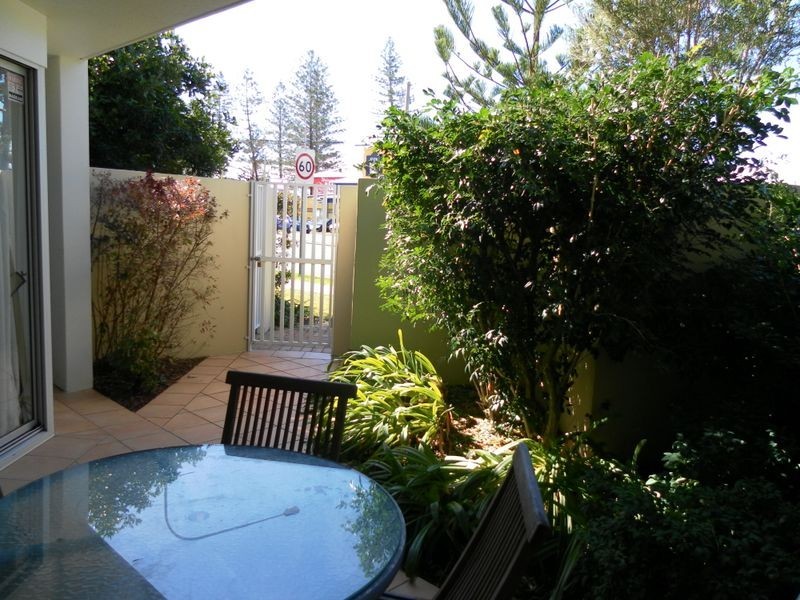 165/180 Alexandra Parade, Alexandra Headland QLD 4572