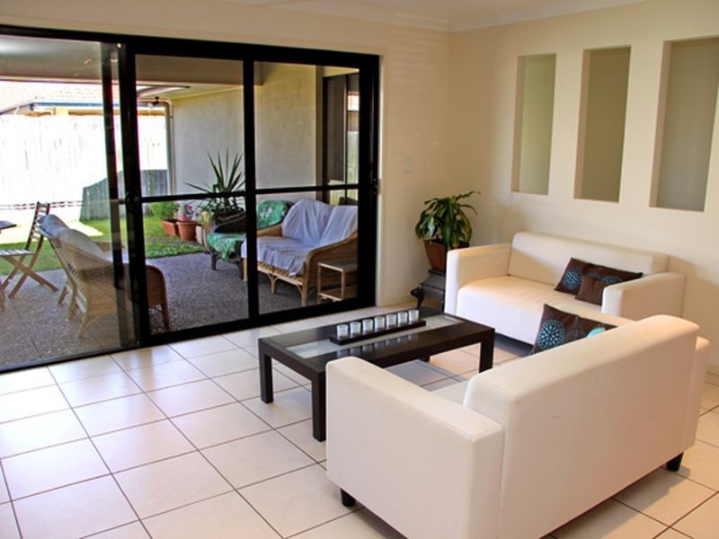 44 Sailfish Drive, Mountain Creek QLD 4557