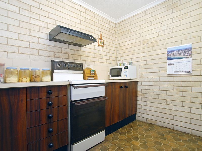 1/21 Walan Street, Mooloolaba QLD 4557