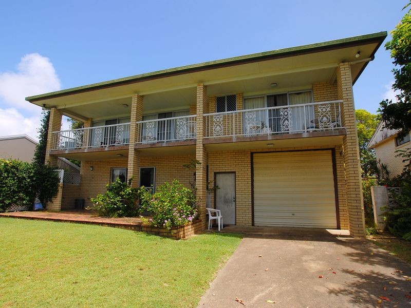 16 Culbara Street, Mooloolaba QLD 4557