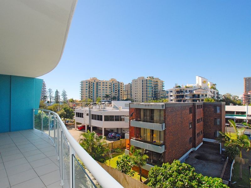 8/21 Smith Street, Mooloolaba QLD 4557