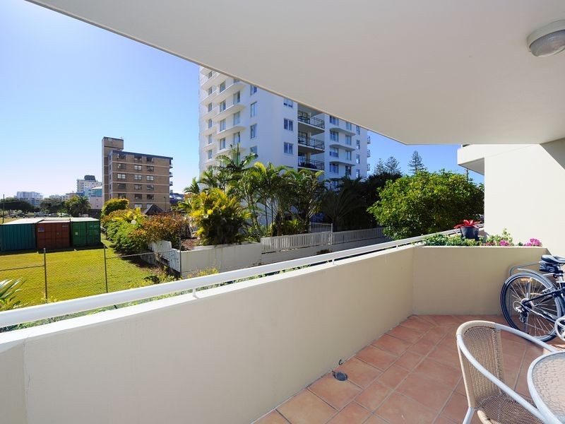 249/180 Alexandra Parade, Alexandra Headland QLD 4572