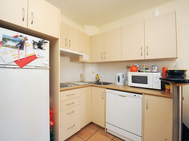 249/180 Alexandra Parade, Alexandra Headland QLD 4572
