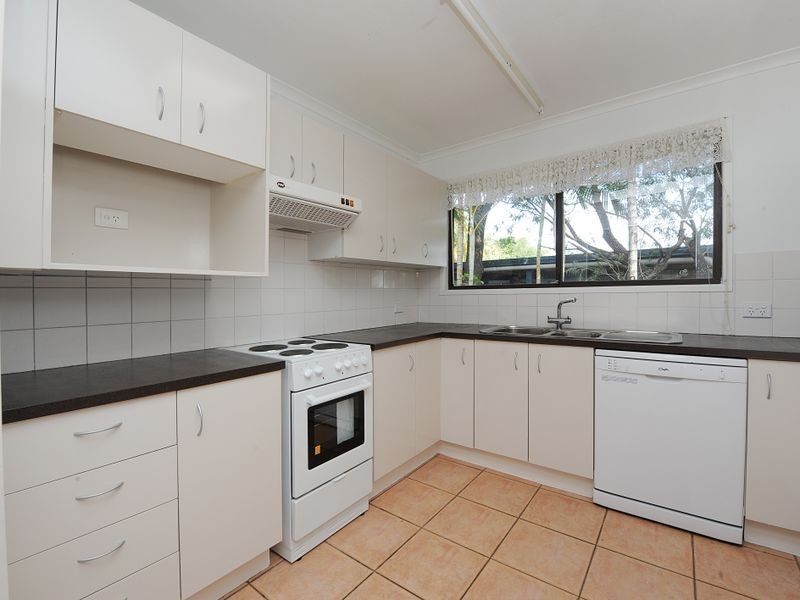 9 Jacaranda Drive, Mooloolaba QLD 4557