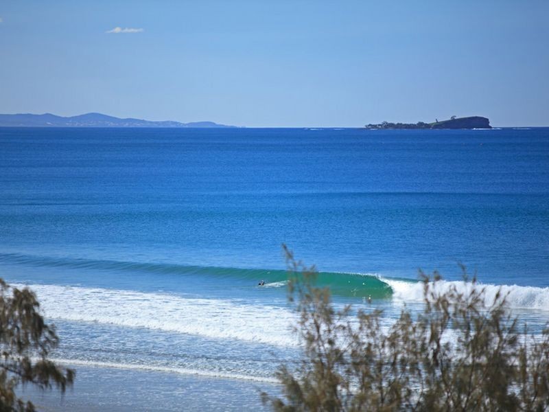 Penthouse/21 Boolarong Crescent, Alexandra Headland QLD 4572