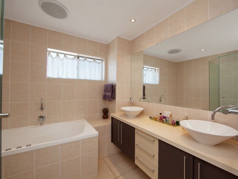 Penthouse/21 Boolarong Crescent, Alexandra Headland QLD 4572