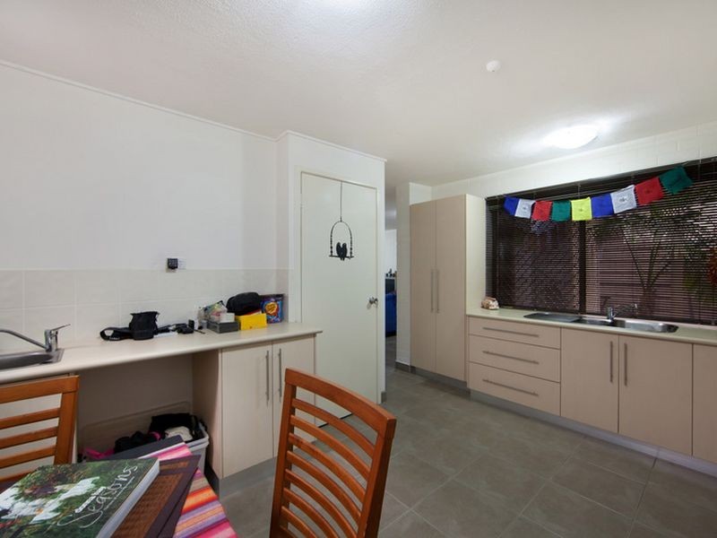 Penthouse/21 Boolarong Crescent, Alexandra Headland QLD 4572