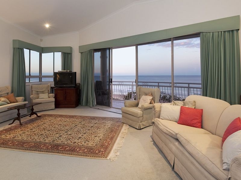 63/140-144 Alexandra Parade, Alexandra Headland QLD 4572