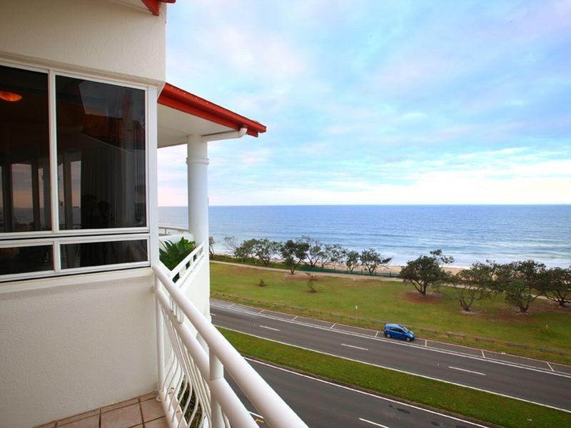 63/140-144 Alexandra Parade, Alexandra Headland QLD 4572