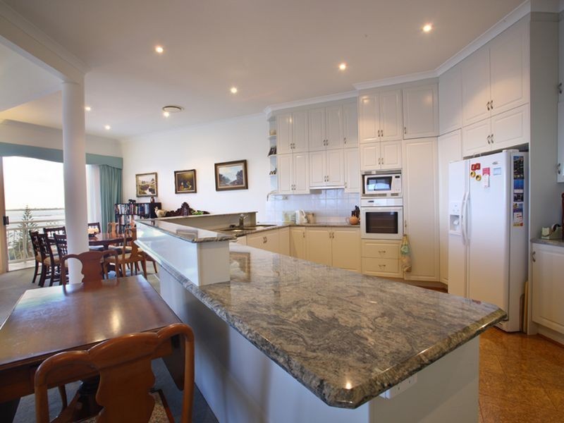 63/140-144 Alexandra Parade, Alexandra Headland QLD 4572