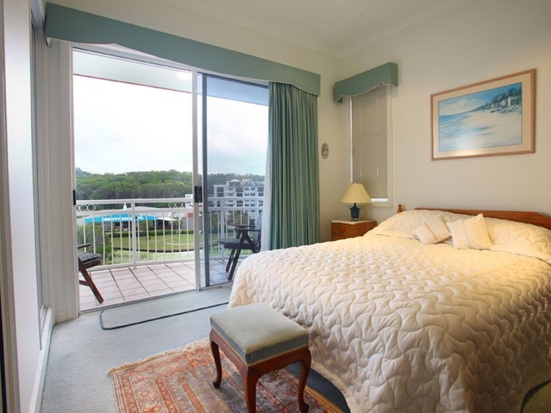 63/140-144 Alexandra Parade, Alexandra Headland QLD 4572