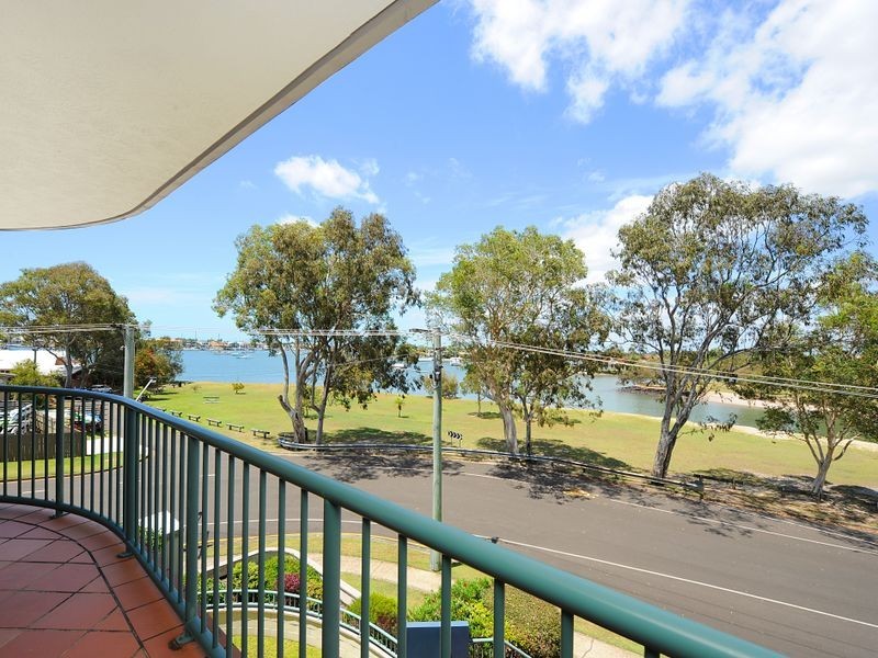 11/104 River Esplanade, Mooloolaba QLD 4557