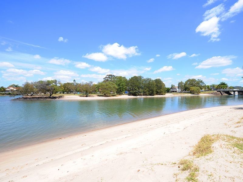 11/104 River Esplanade, Mooloolaba QLD 4557