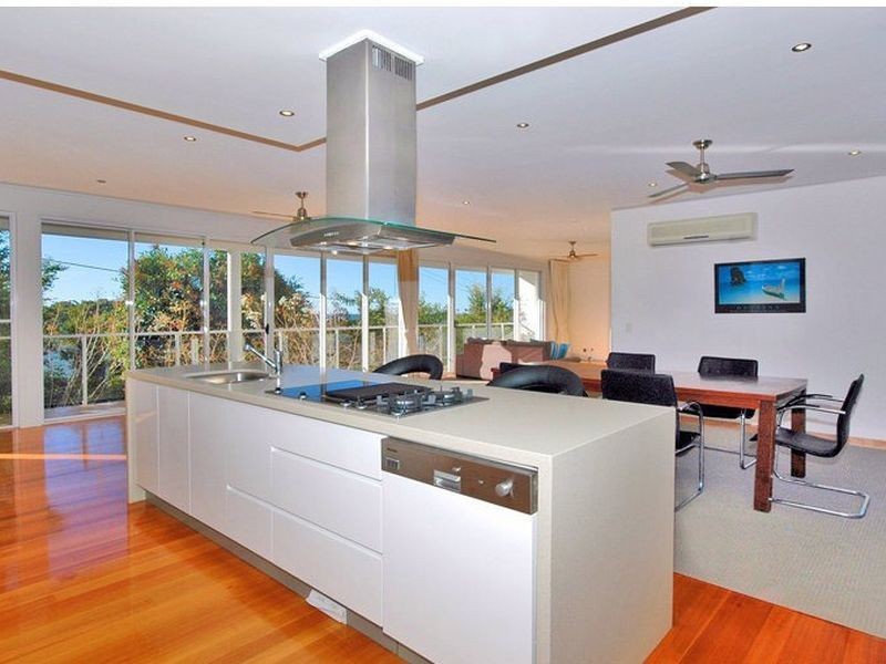 23 Tantula Road East, Alexandra Headland QLD 4572