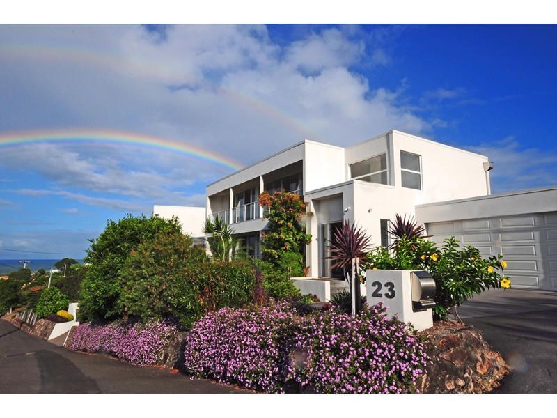 23 Tantula Road East, Alexandra Headland QLD 4572