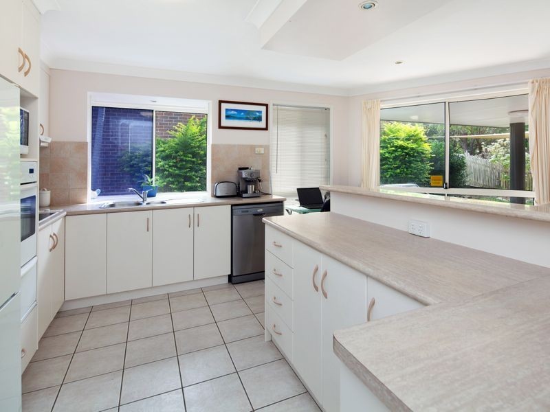 5 Sorbonne Close, Sippy Downs QLD 4556