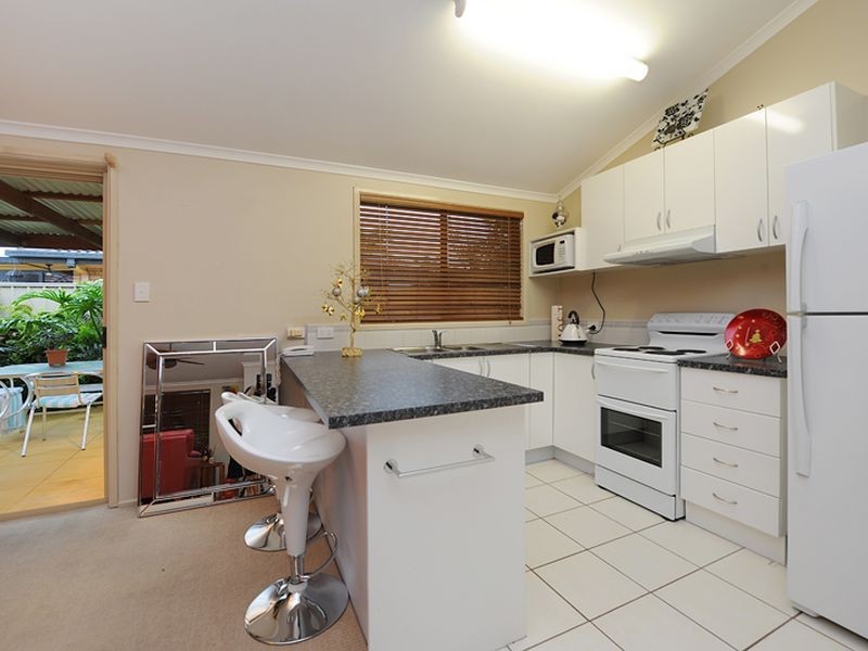 3/105 Goonawarra Drive, Mooloolaba QLD 4557