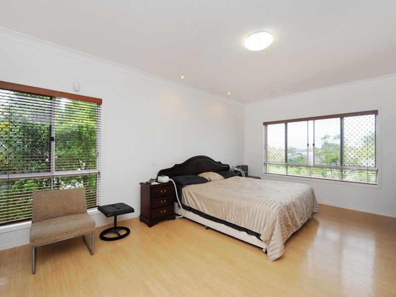 124 Sunbird Chase, Parrearra QLD 4575