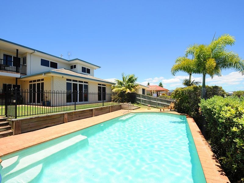 124 Sunbird Chase, Parrearra QLD 4575