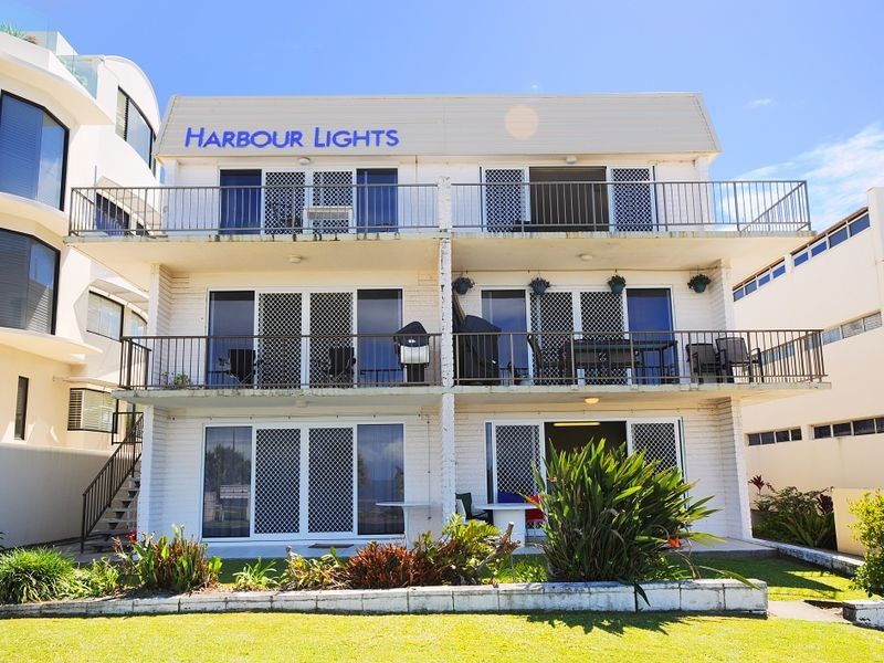 1/6 Marina Walk, Alexandra Headland QLD 4572