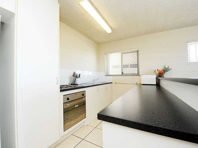 1/6 Marina Walk, Alexandra Headland QLD 4572