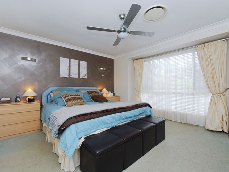 8 Hastings Place, Buderim QLD 4556