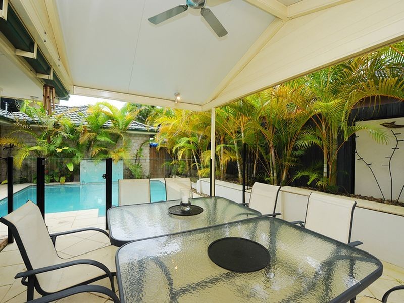 8 Hastings Place, Buderim QLD 4556