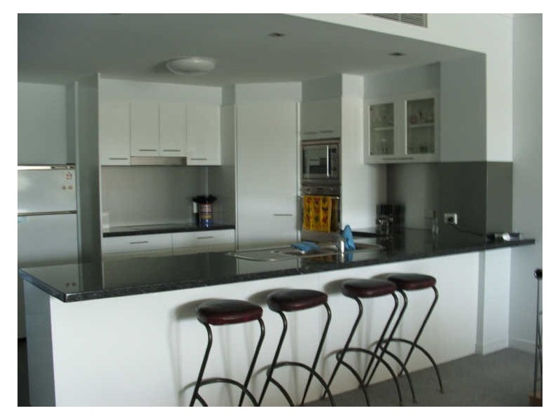 2/21 Cnr Smith And Walan Streets, Mooloolaba QLD 4557