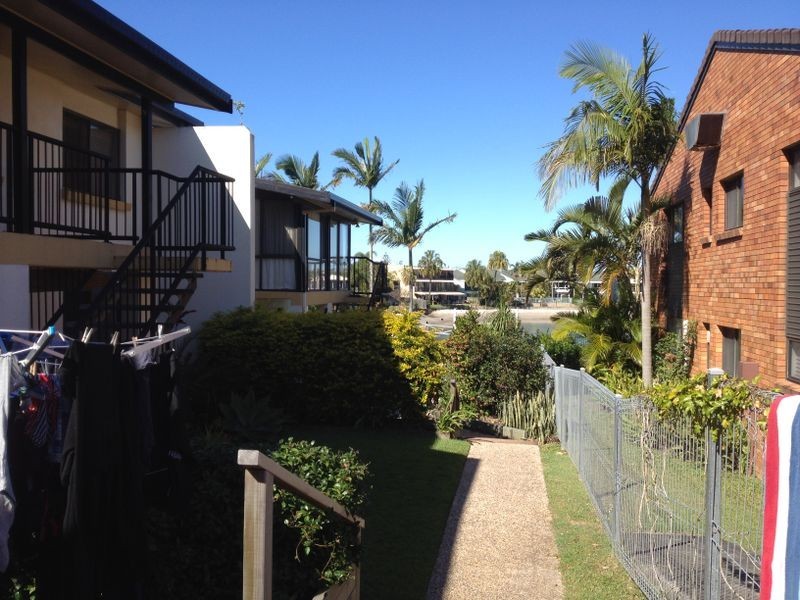 1/3 Barooga Cres, Mooloolaba QLD 4557