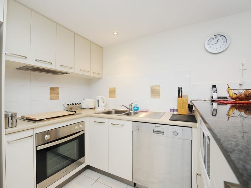 22/10 Grand Parade, Parrearra QLD 4575