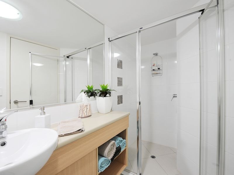 22/10 Grand Parade, Parrearra QLD 4575