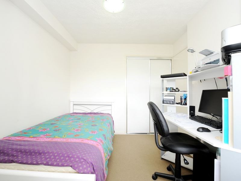 22/10 Grand Parade, Parrearra QLD 4575