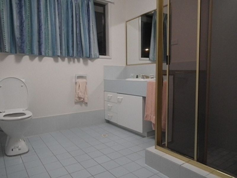 34 Oceanic Drive, Warana QLD 4575