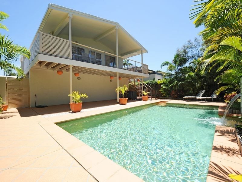 20 Poinsettia Avenue, Mooloolaba QLD 4557