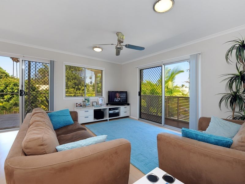20 Poinsettia Avenue, Mooloolaba QLD 4557