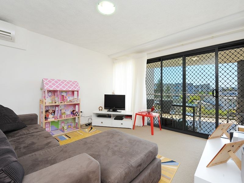 36/10 Grand Parade, Parrearra QLD 4575